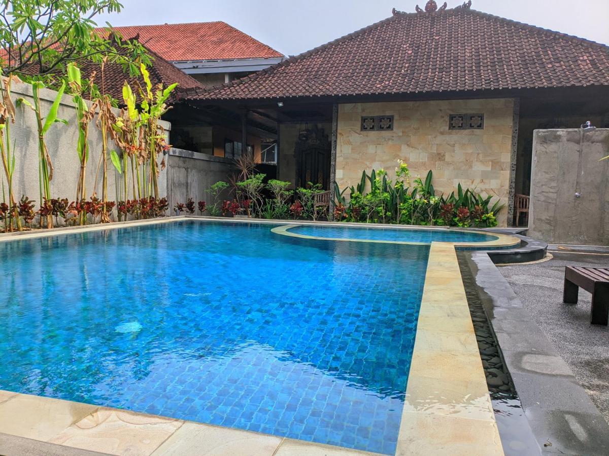 Taman Sari Cottages Kuta  Ngoại thất bức ảnh